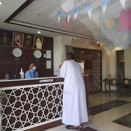 Al Jubail Enwan Suites Hotel מראה חיצוני תמונה