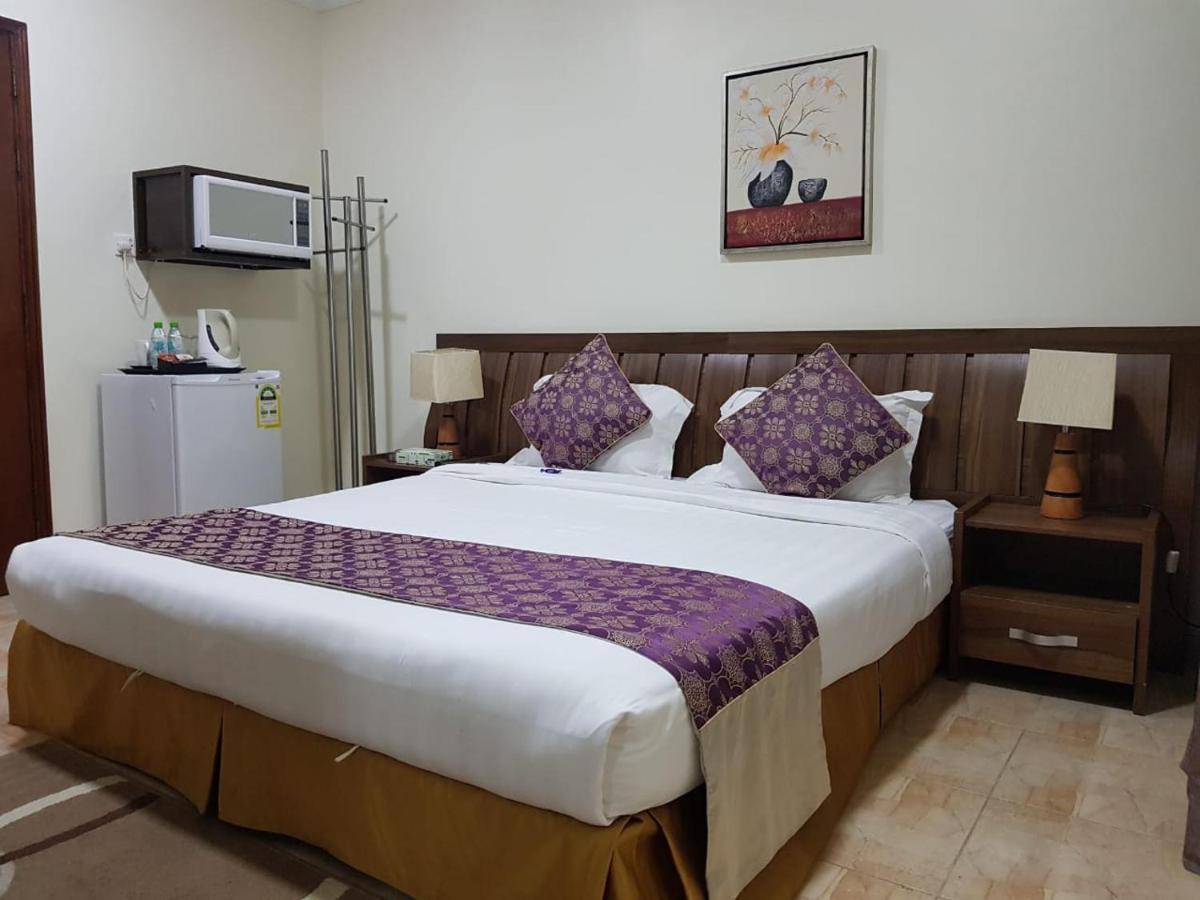 Al Jubail Enwan Suites Hotel מראה חיצוני תמונה