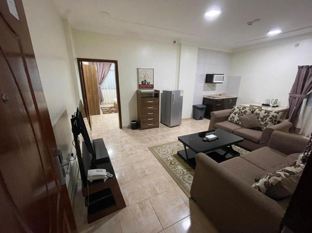 Al Jubail Enwan Suites Hotel מראה חיצוני תמונה
