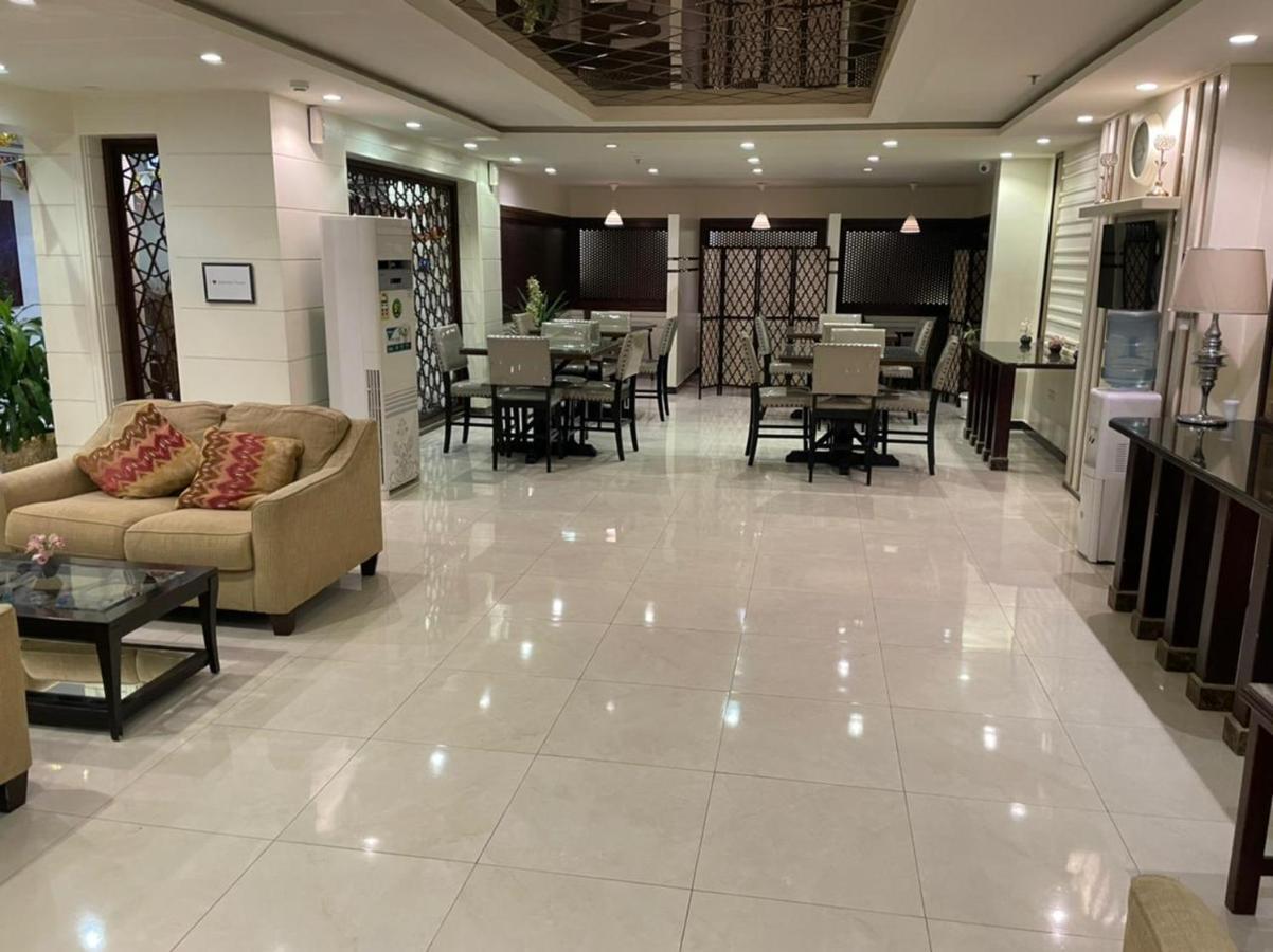 Al Jubail Enwan Suites Hotel מראה חיצוני תמונה