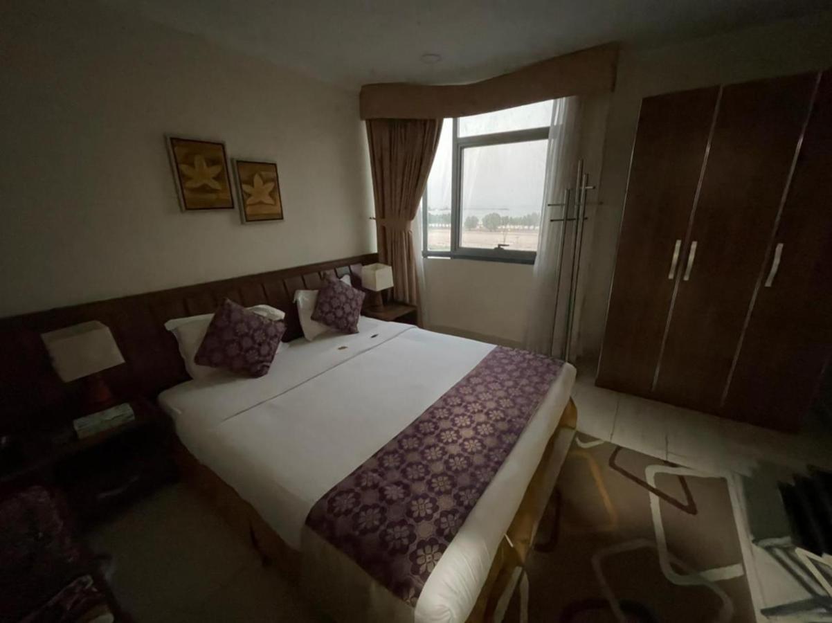 Al Jubail Enwan Suites Hotel מראה חיצוני תמונה