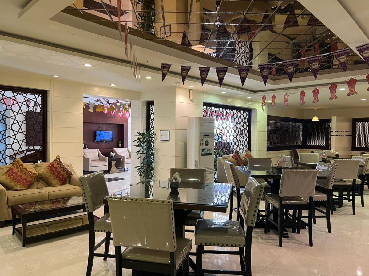 Al Jubail Enwan Suites Hotel מראה חיצוני תמונה